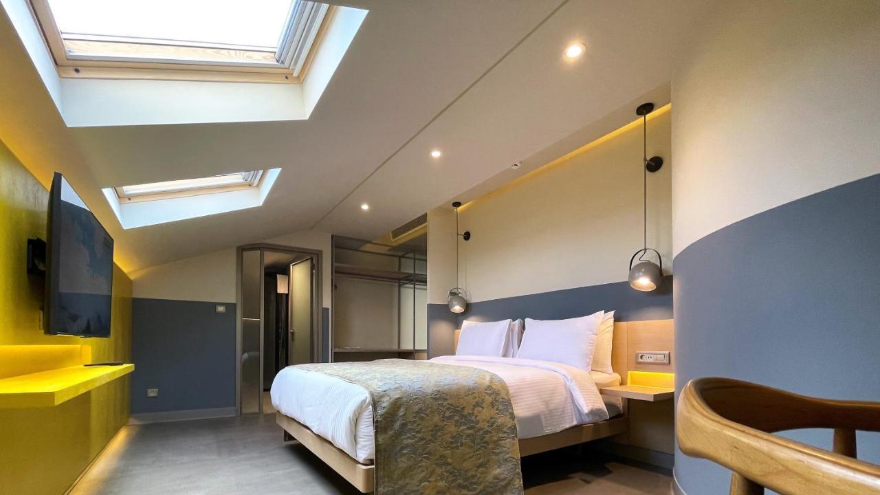 Otel Nevv Bosphorus & 3*